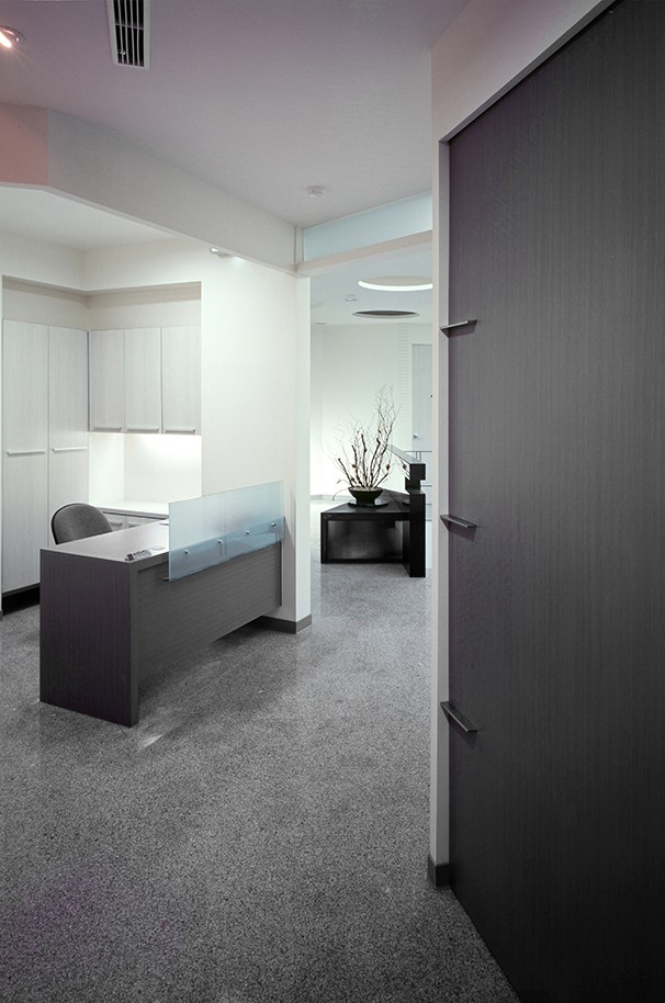 正嘉投資事務(wù)所辦公裝修設(shè)計(jì)實(shí)景圖