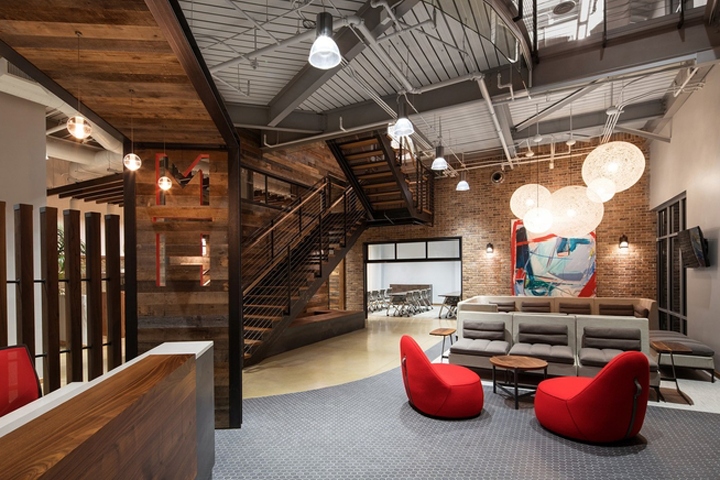 酒店開發(fā)公司的新辦公室設(shè)計