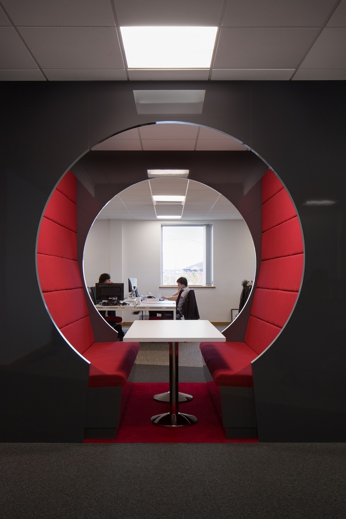 辦公室裝修怎樣才能夠占據(jù)更多的競爭優(yōu)勢？