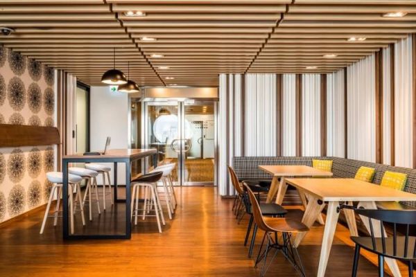 辦公室裝修設(shè)計對律師事務(wù)所的翻新改造