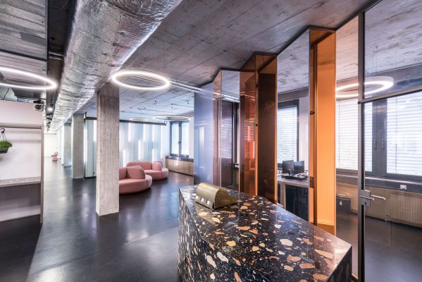 辦公室設(shè)計時不能過度追求低成本